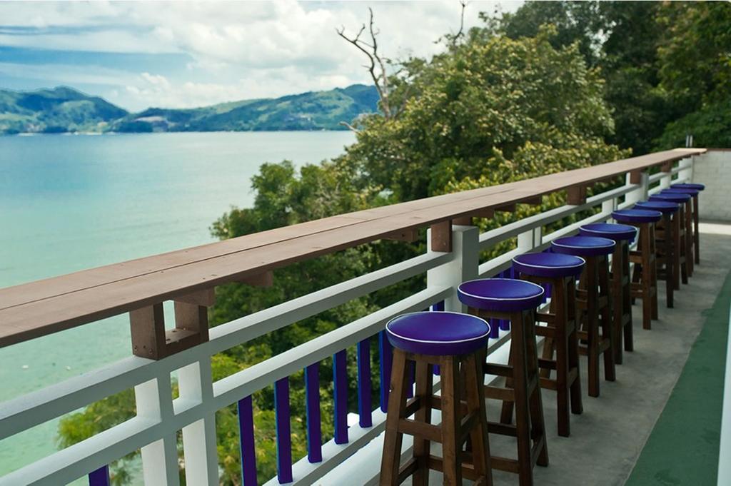 At Zea Hotel Patong Екстер'єр фото