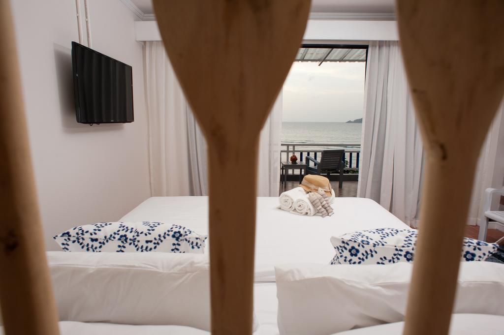 At Zea Hotel Patong Екстер'єр фото