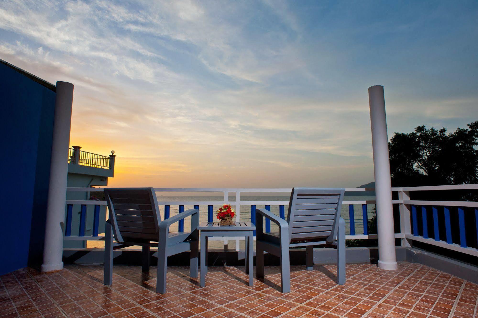 At Zea Hotel Patong Екстер'єр фото