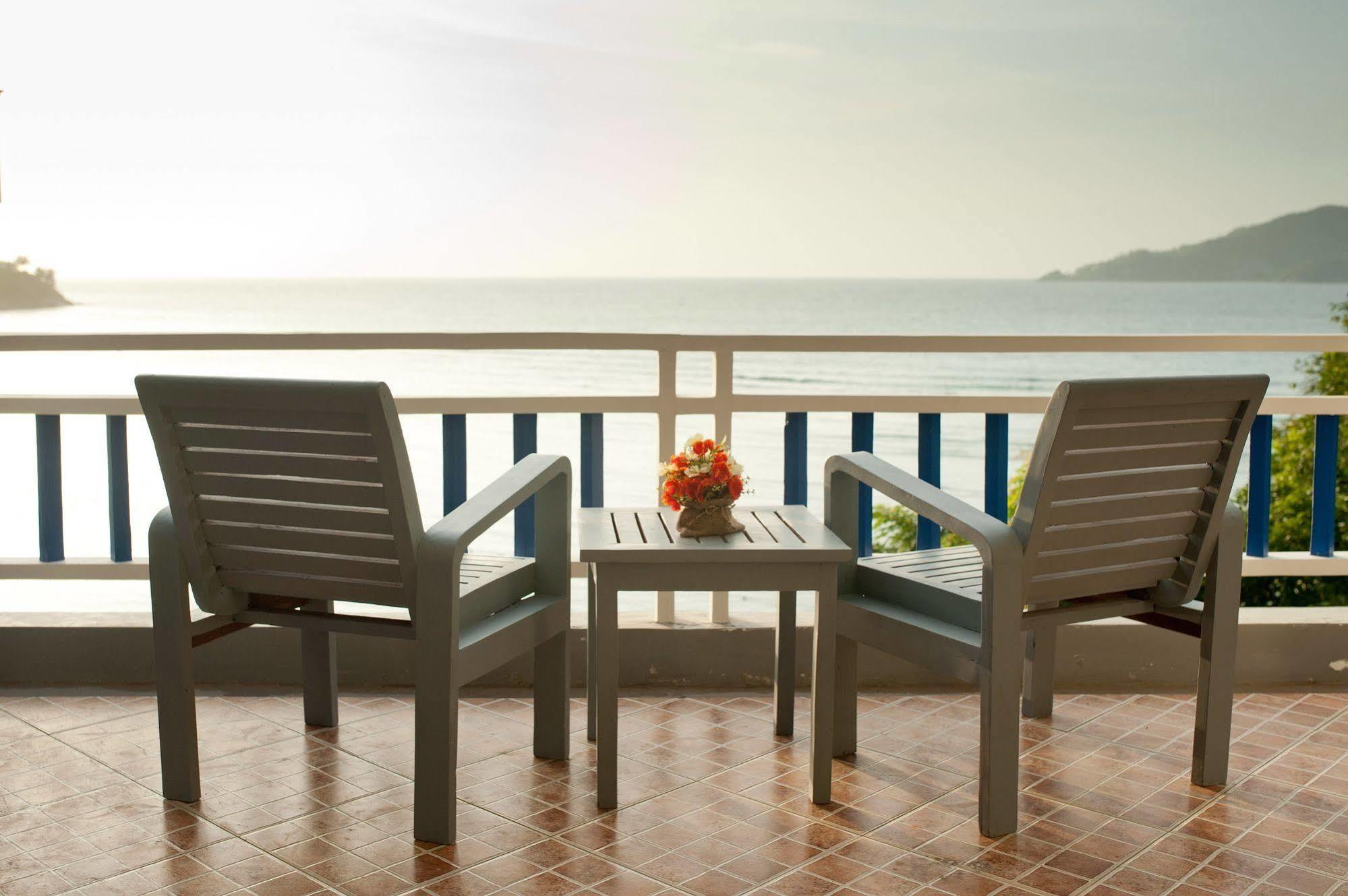 At Zea Hotel Patong Екстер'єр фото